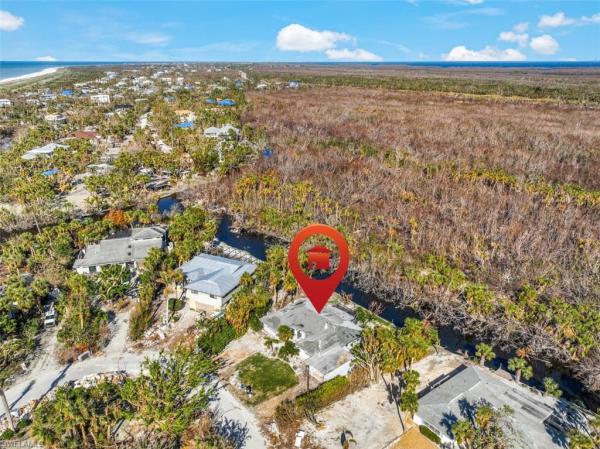 Gulf Shores, 1057 Blue Heron Dr, Sanibel, Florida 33957, image 1