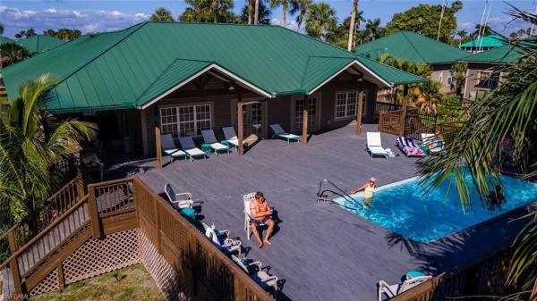 Club Everglades, 305 Storter Ave #316, Everglades City, Florida 34139, image 1