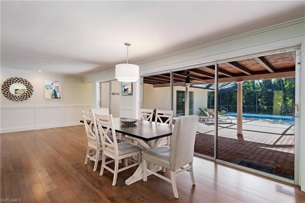 The Moorings, 726 Riviera Dr, Naples, Florida 34103, image 1