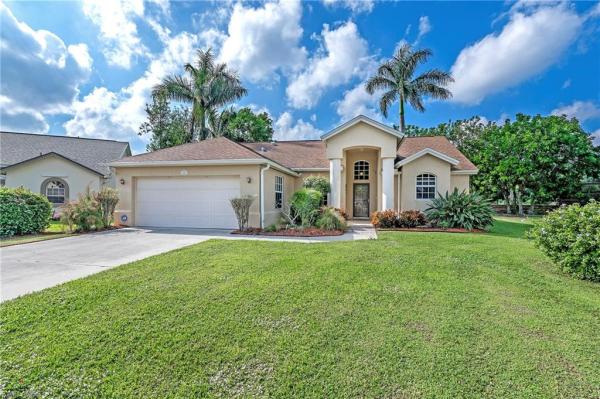 Briarwood, 657 Coldstream Ct, Naples, Florida 34104, image 1