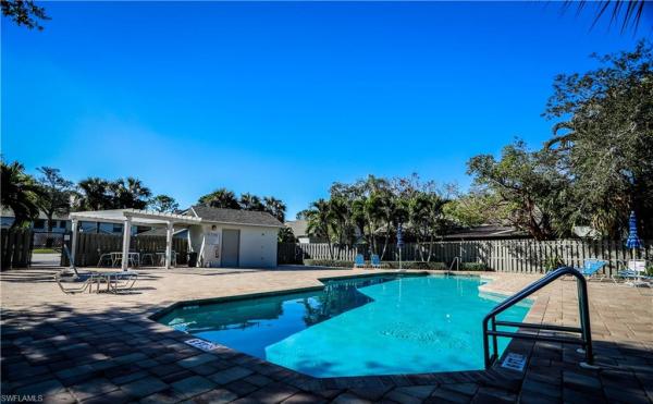 Pelican Ridge, 800 Meadowland Dr #A, Naples, Florida 34108, image 1