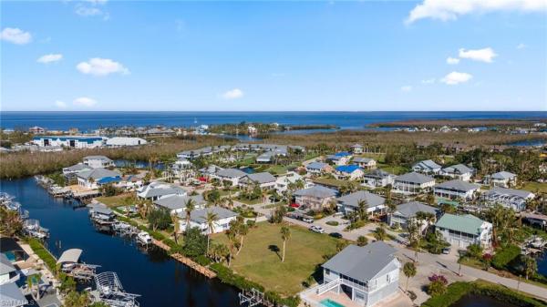 Captain's Cove, 16274 Shoal Ct, Bokeelia, Florida 33922, image 1