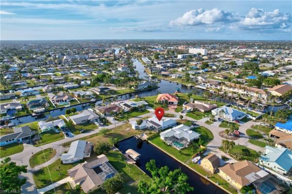 Yacht Club, 5121 Glade Ct, Cape Coral, Florida 33904, image 1