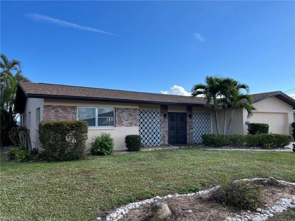 North Fort Myers No HOA, 4530 Vinsetta Ave, North Fort Myers, Florida 33903, image 1