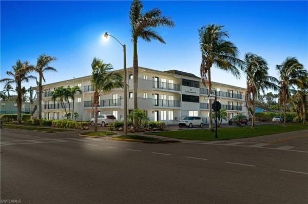 Olde Towne At Olde Naples, 250 S 7th Ave #207, Naples, Florida 34102, image 1