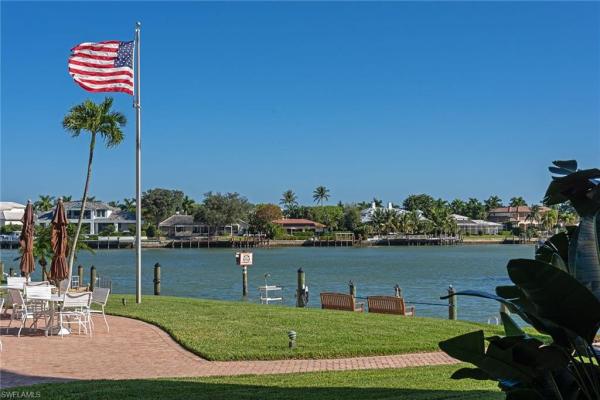 Bordeaux Club, 2900 N Gulf Shore Blvd #313, Naples, Florida 34103, image 1