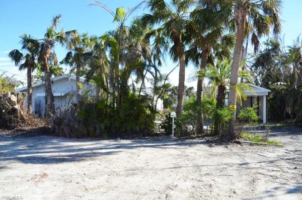 Sanibel Highlands, 450 Birdsong Pl, Sanibel, Florida 33957, image 2