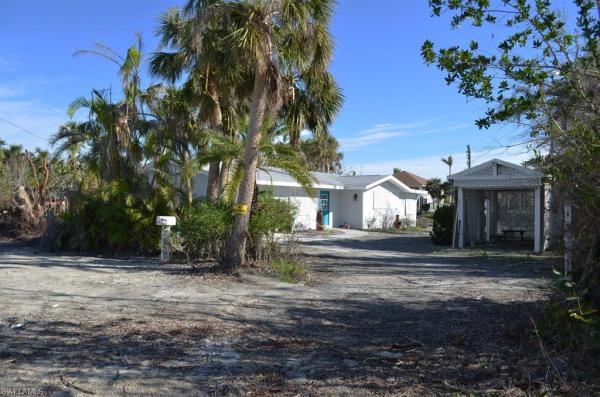 Sanibel Highlands, 450 Birdsong Pl, Sanibel, Florida 33957, image 1
