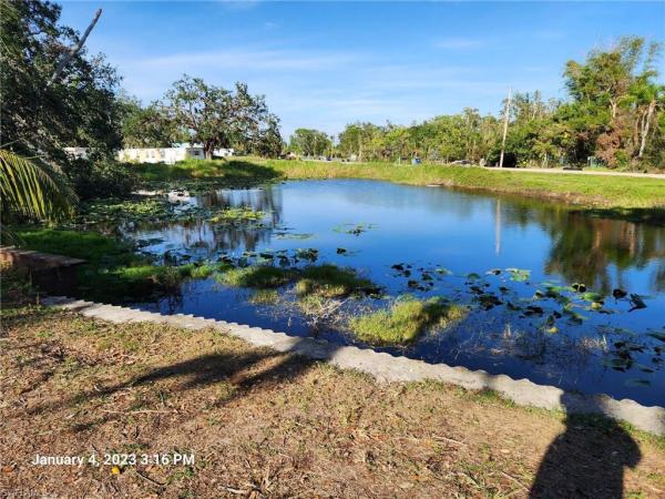 North Fort Myers No HOA, 70 Crescent Lake Dr, North Fort Myers, Florida 33917, image 1