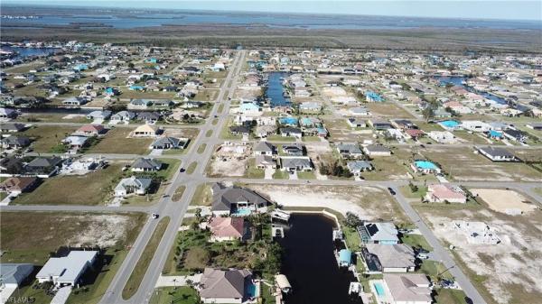 Cape Coral Residential, 5 35th Ave, Cape Coral, Florida 33993, image 1