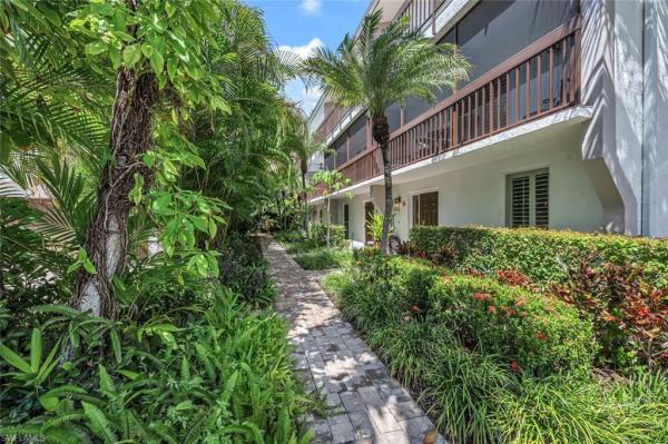 Marina Villas At Olde Naples, 995 S 9th Ave #6, Naples, Florida 34102, image 1