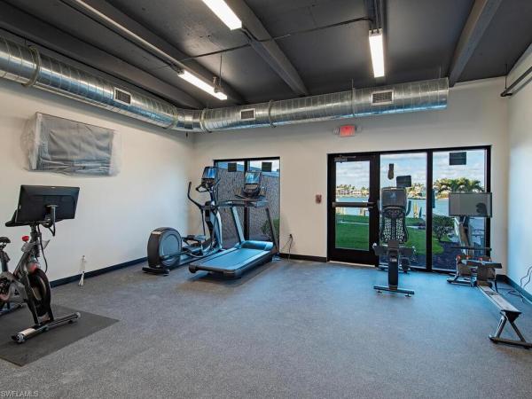 The Madrid Club, 3430 N Gulf Shore Blvd #7E, Naples, Florida 34103, image 1