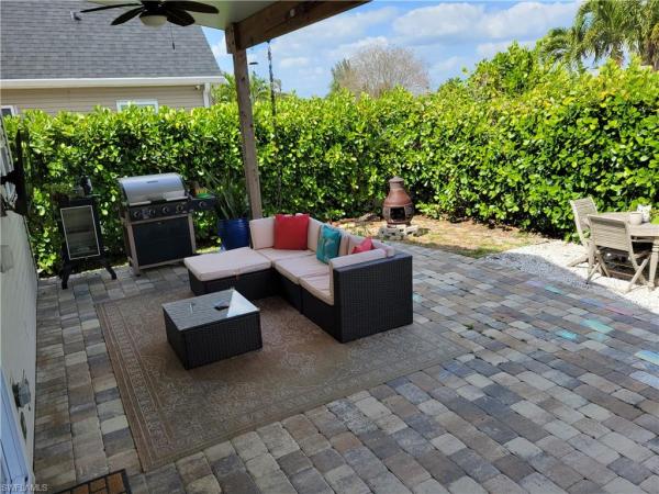 Leawood Lakes, 369 Leawood Cir, Naples, Florida 34104, image 1