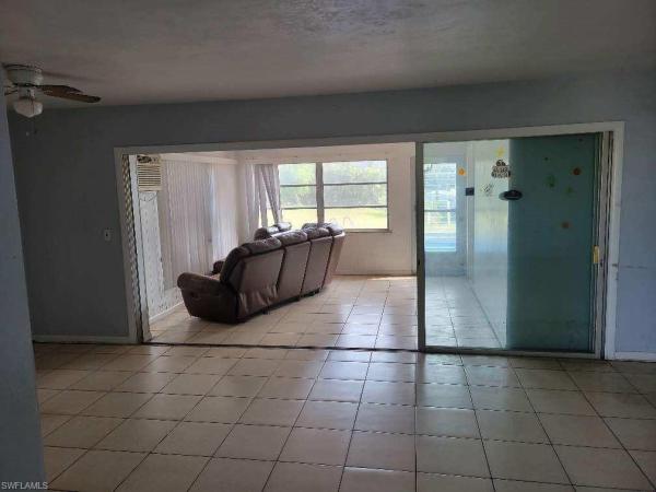 Yacht Club, 4901 Seville Ct, Cape Coral, Florida 33904, image 1