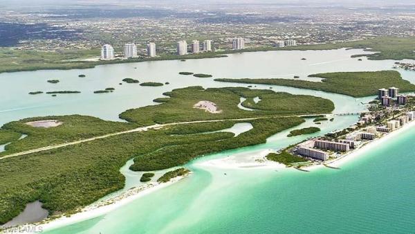 Heitmans, 27841 Wisconsin St, Bonita Springs, Florida 34135, image 1