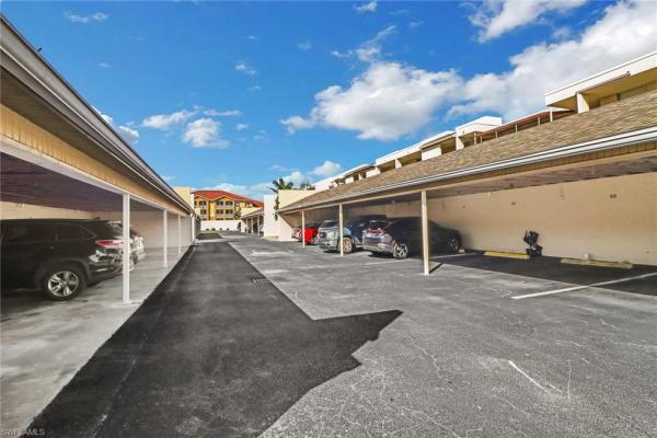 Bermuda Club, 5959 Winkler Rd #204, Fort Myers, Florida 33919, image 1