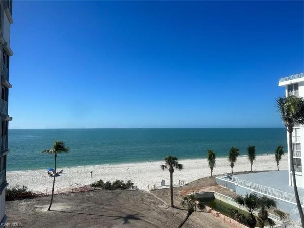 Westgate, 2905 N Gulf Shore Blvd #403 NORTH BLDG, Naples, Florida 34103, image 1