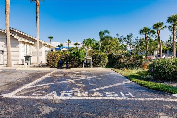 Summerlin Woods, 8090 Woods Cir #13, Fort Myers, Florida 33919, image 1