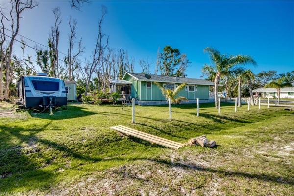 Pine Island Center, 10796 Russell Rd, Bokeelia, Florida 33922, image 1
