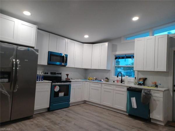 Leilani, 143 Hibiscus Dr, Fort Myers Beach, Florida 33931, image 1