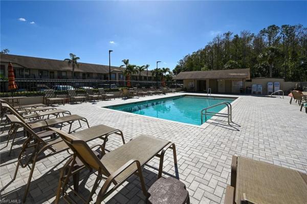 Country Club Village, 13070 Cross Creek Ct #508, Fort Myers, Florida 33912, image 1