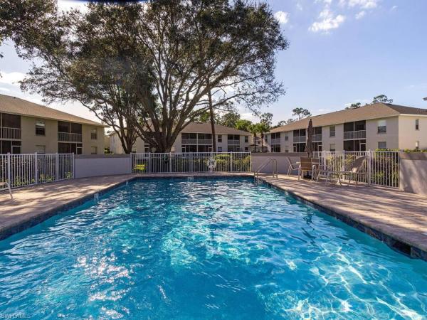 Canterbury Village, 1316 Derbyshire Ct #B-204, Naples, Florida 34116, image 1