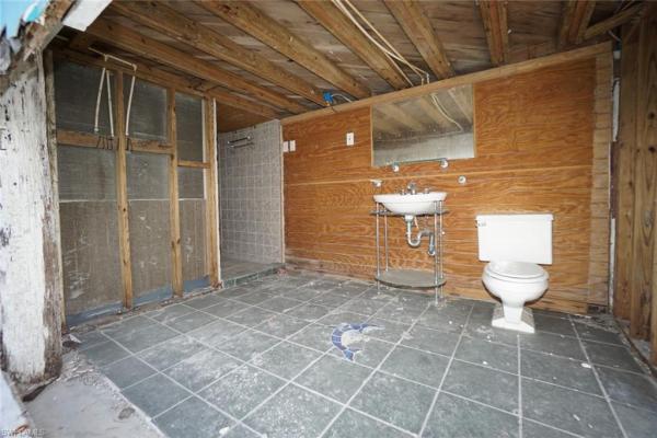 Islands End, 750 Matanzas Ct, Fort Myers Beach, Florida 33931, image 1