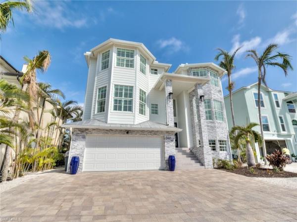 McPhie Park, 381 Seminole Way, Fort Myers Beach, Florida 33931, image 1