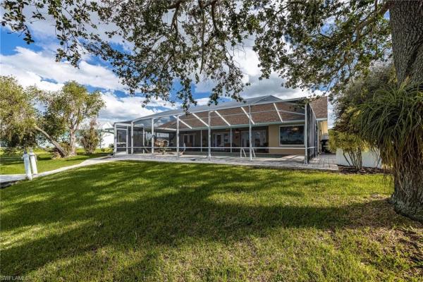 Kings Bay Estates, 17141 Waters Edge Cir, North Fort Myers, Florida 33917, image 1