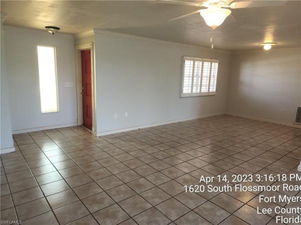 Cypress Lake Country Club Estates, 1620 Flossmoor Rd, Fort Myers, Florida 33919, image 1