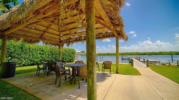 Gulf Island Manor, 167 Mandalay Rd, Fort Myers Beach, Florida 33931, image 1