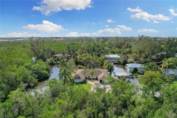 Gordon River Homes, 1550 N 13th Ave, Naples, Florida 34102, image 1