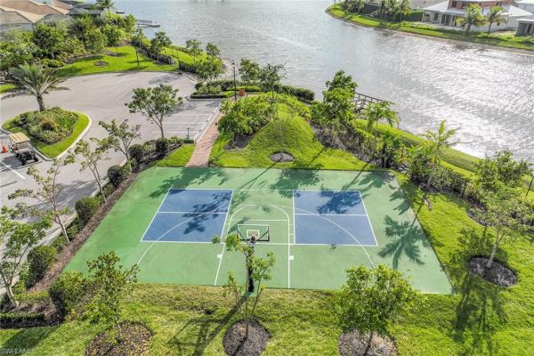 Savannah Lakes, 14801 Windward Ln, Naples, Florida 34114, image 1