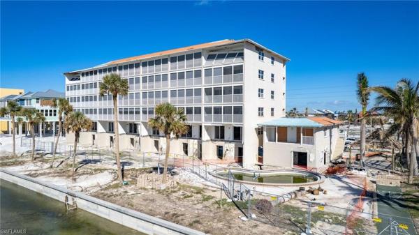Pointe South, 5000 Estero Blvd #105, Fort Myers Beach, Florida 33931, image 1