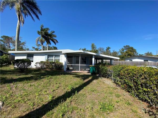 Coconut Grove At Olde Naples, 3837 Estey Ave, Naples, Florida 34104, image 1