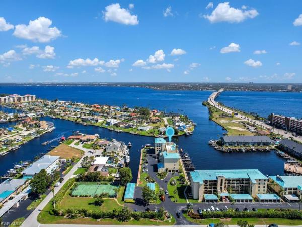 Clipper Bay, 4647 17th Pl #305, Cape Coral, Florida 33904, image 1