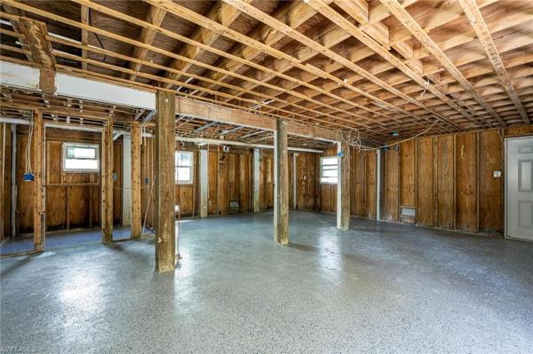 253 Ostego Dr, Fort Myers Beach, Florida 33931, image 1