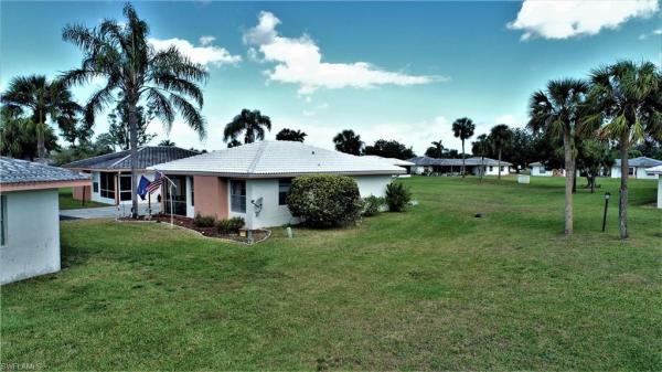 Parkwood Villas, 220 Oakmont Pkwy, Lehigh Acres, Florida 33936, image 1