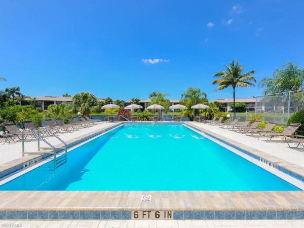 Davis Lake, 16007 Davis Rd #215, Fort Myers, Florida 33908, image 1