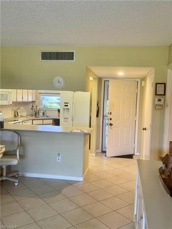 High Point Country Club, 57 W High Point Cir #104, Naples, Florida 34103, image 1
