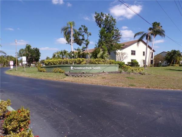 Central Park South, 9300 Lake Park Dr #202, Fort Myers, Florida 33919, image 1