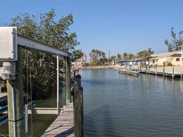 Zimmers, 3061 Shell Mound Blvd, Fort Myers Beach, Florida 33931, image 1