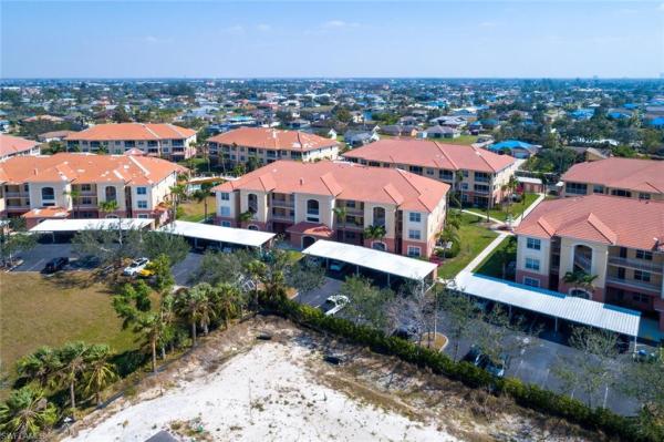 Van Loon Commons, 1109 Van Loon Commons Cir #303, Cape Coral, Florida 33909, image 1
