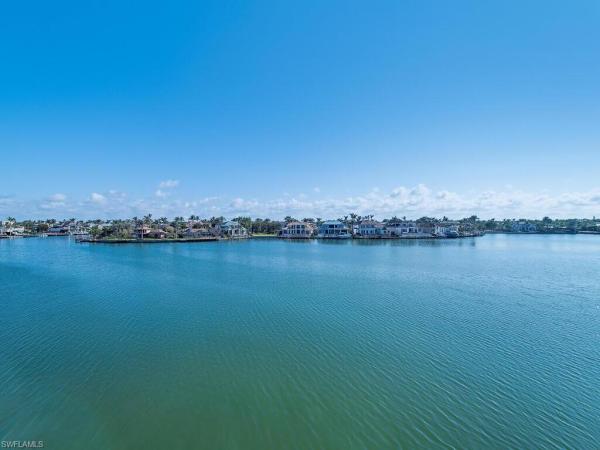Venetian Villas At Park Shore, 4000 N Gulf Shore Blvd #900, Naples, Florida 34103, image 1