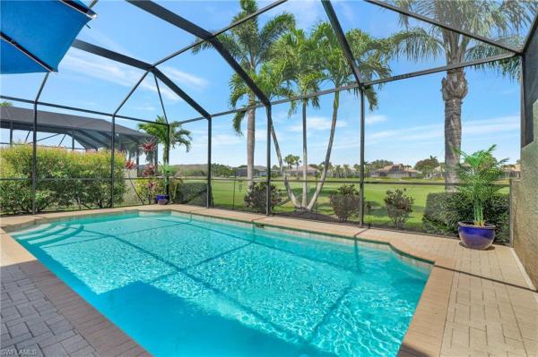 Ana's Place At The Strand, 5965 Ashford Ln, Naples, Florida 34110, image 1