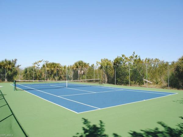 Seashells Of Sanibel, 2840 Gulf Dr #38, Sanibel, Florida 33957, image 1