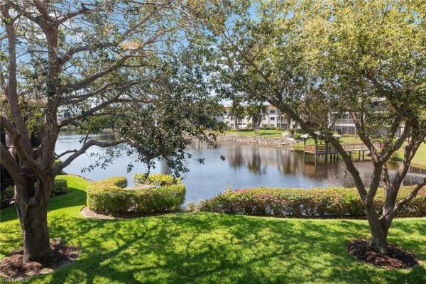 Somerset At The Moorings, 3123 Riviera Dr #B-202, Naples, Florida 34103, image 1