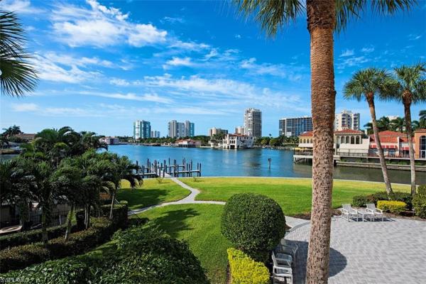 Pelican Point West At Park Shore, 250 Park Shore Dr #801, Naples, Florida 34103, image 1