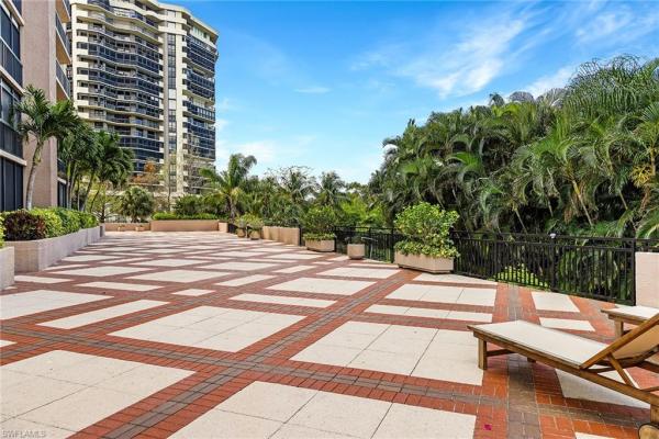 Dorchester At Pelican Bay, 6075 Pelican Bay Blvd #601, Naples, Florida 34108, image 1