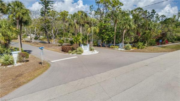 Beacon Square, 10579 Arlingford Blvd, Lehigh Acres, Florida 33936, image 1